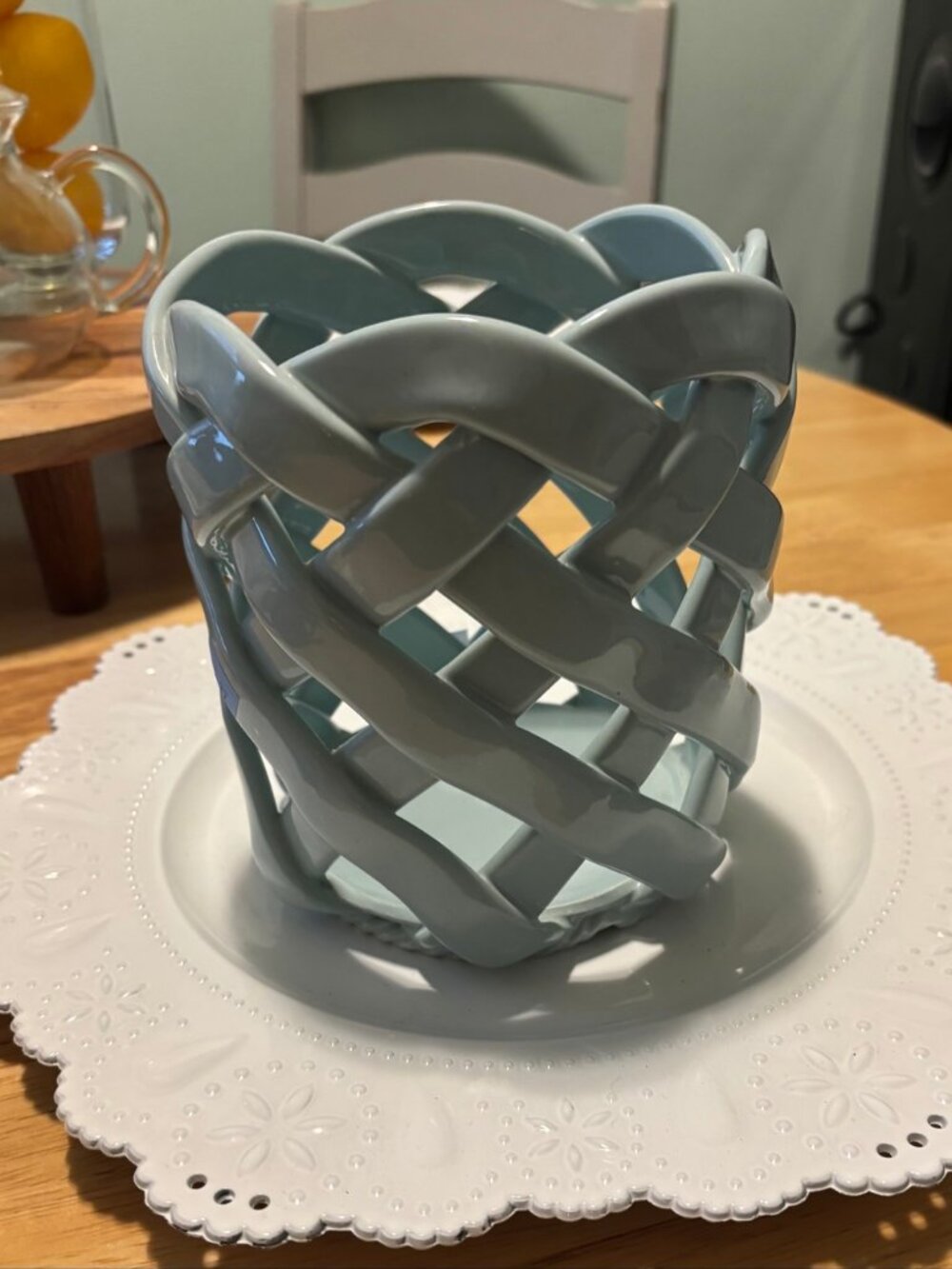 Primo'Gi Italian Ceramic Woven Basket Light Blue Lattice Cachepot